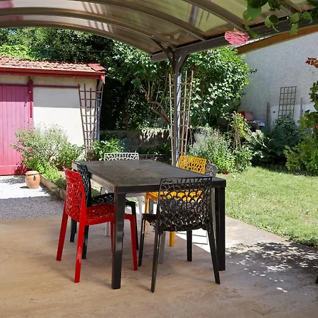 Сasa de vacaciones Ibis Rouge *